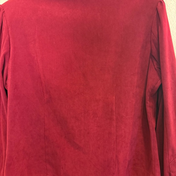 St. John Sport Red Women's Blazer with Gold Accents sz S - Picture 8 of 14